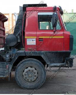 Photo References of Dumptruck